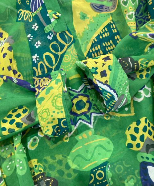 TOKUKO1erVOL（トクコプルミエヴォル）TOKUKO1erVOL (トクコプルミエヴォル) 総柄プルオーバーシャツ　5032261 グリーン サイズ:9の古着・服飾アイテム