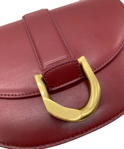 CHARLES & KEITH（チャールズアンドキース）CHARLES & KEITH (チャールズ＆キース) ガビーヌ レザーサドルバッグ ボルドー サイズ:-の古着・服飾アイテム