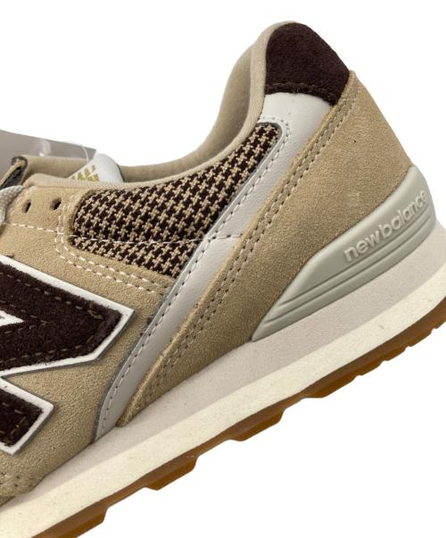 NEW BALANCE（ニューバランス）NEW BALANCE (ニューバランス) WL996LL2 COFFEE　WL996LL2 ベージュ サイズ:25cmの古着・服飾アイテム