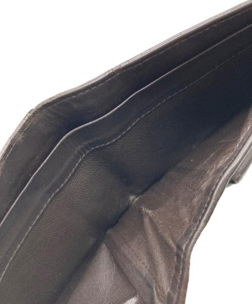 BOTTEGA VENETA（ボッテガベネタ）BOTTEGA VENETA (ボッテガベネタ) イントレチャート二つ折り財布　113112V4651 ブラウンの古着・服飾アイテム