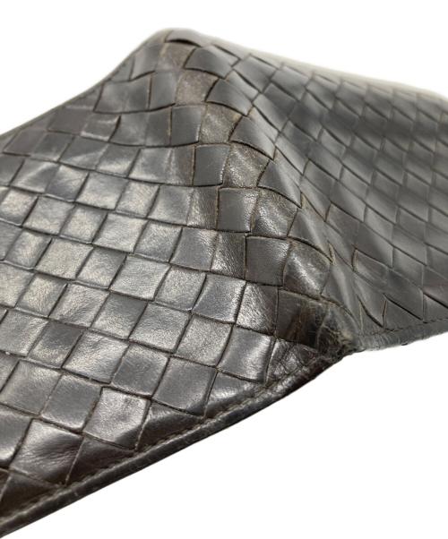 BOTTEGA VENETA（ボッテガベネタ）BOTTEGA VENETA (ボッテガベネタ) イントレチャート二つ折り財布　113112V4651 ブラウンの古着・服飾アイテム