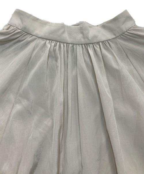 TIARA（ティアラ）TIARA (ティアラ) ヴィンテージサテンブラウス　A0133FB ベージュ サイズ:Free 未使用品の古着・服飾アイテム