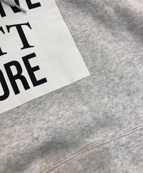 BoTT（ボット）BoTT (ボット) Creative drug store (クリエイティヴドラッグストア) プルオーバーパーカー グレー サイズ:Lの古着・服飾アイテム