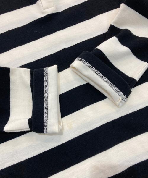 COGTHEBIGSMOKE（コグザビッグスモーク）COGTHEBIGSMOKE (コグザビッグスモーク) IVY RUGBY JERSEY　9101-156-915-1 ホワイト×ブラック サイズ:-の古着・服飾アイテム