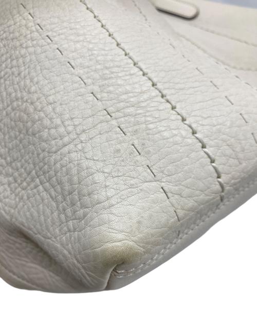 MaxMara（マックスマーラ）MaxMara (マックスマーラ) レザートートバッグ アイボリーの古着・服飾アイテム