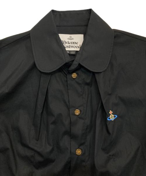 Vivienne Westwood（ヴィヴィアンウエストウッド）Vivienne Westwood (ヴィヴィアンウエストウッド) オーブ刺繍ロングスリーブシャツ　12-01-881020 ブラック サイズ:40の古着・服飾アイテム