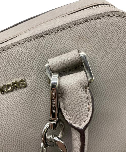MICHAEL KORS（マイケル・コース）MICHAEL KORS (マイケル・コース) 2WAYバッグ グレーの古着・服飾アイテム