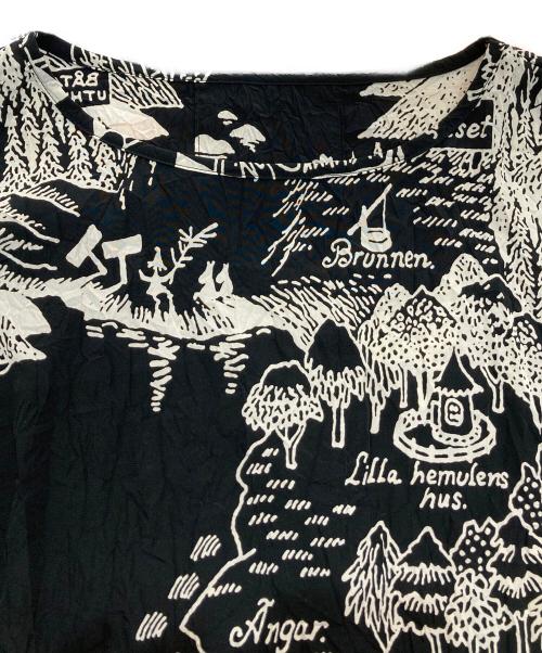 a part of me.（ア・パート オブ ミー）a part of me. (ア・パート オブ ミー) MOOMIN (ムーミン) 総柄ワンピース 日本製  Y's for living ホワイト×ブラック サイズ:Freeの古着・服飾アイテム