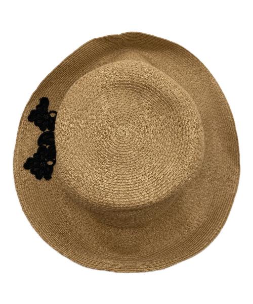Athena NEW YORK（アシーナニューヨーク）Athena New York (アシーナニューヨーク) 花刺繍ハット ベージュ×ブラックの古着・服飾アイテム