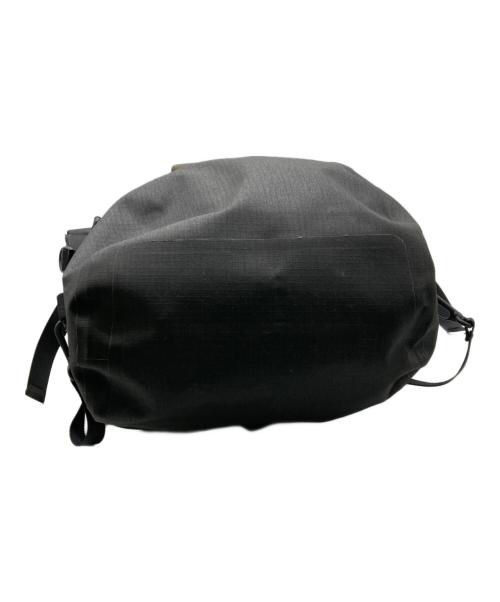 F/CE.（エフシーイー）F/CE. (エフシーイー) DRY LINE NO SEAM ZIP LOCK BAG ブラックの古着・服飾アイテム