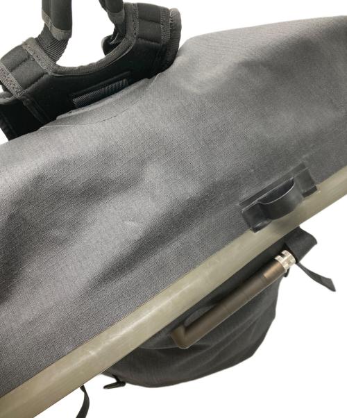 F/CE.（エフシーイー）F/CE. (エフシーイー) DRY LINE NO SEAM ZIP LOCK BAG ブラックの古着・服飾アイテム