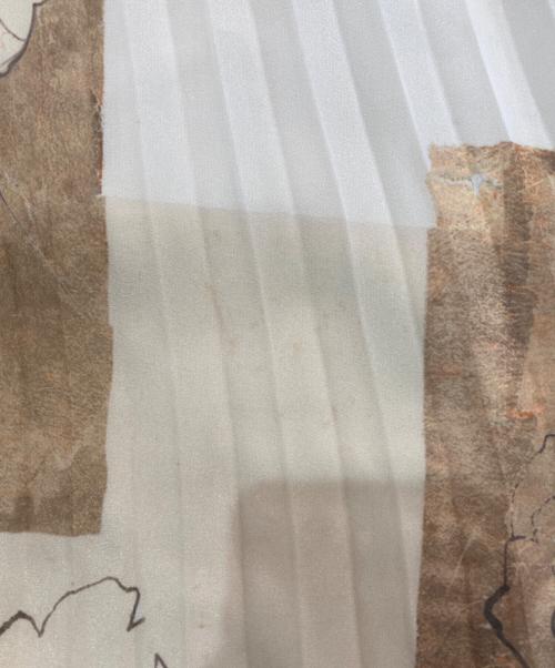 Ameri（アメリ）AMERI (アメリ) HOLLY VINTAGE PLEATS SKIRT　0202094120 ベージュ サイズ:Mの古着・服飾アイテム