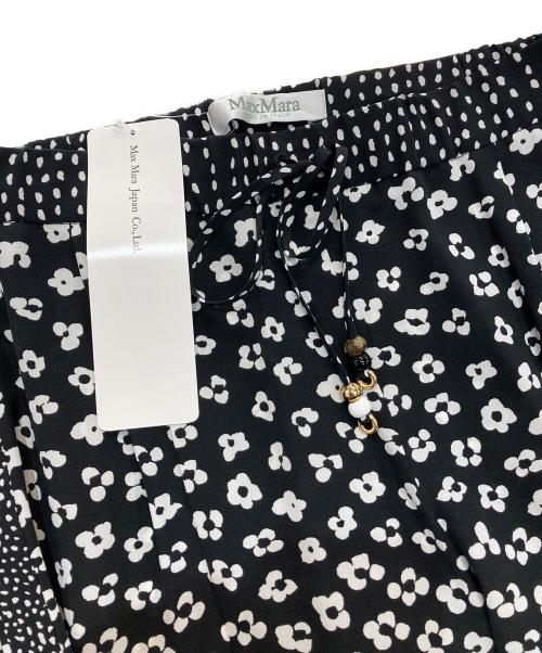MaxMara（マックスマーラ）MaxMara (マックスマーラ) 花柄シルクパンツ　11310612 ブラック サイズ:42 未使用品の古着・服飾アイテム