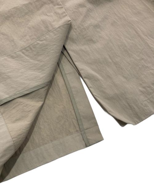 休日と詩（キュウジツトウタ）休日と詩 (キュウジツトウタ) トラフィックコート　PO-2419 グリーン サイズ:Freeの古着・服飾アイテム