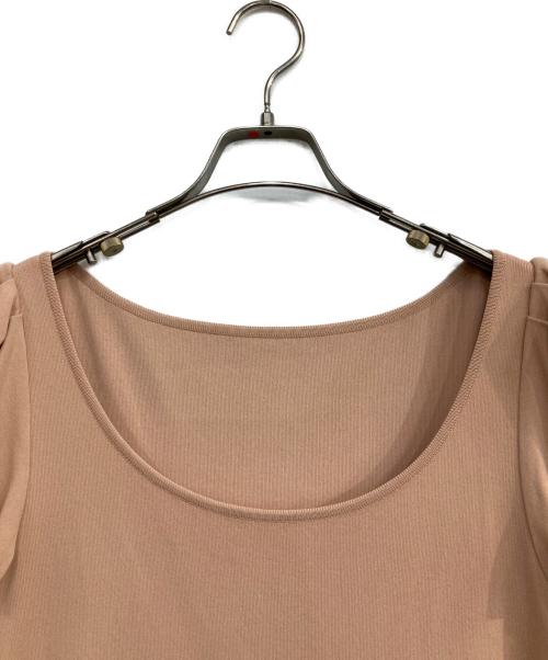 FOXEY NEWYORK（フォクシーニューヨーク）FOXEY NEWYORK (フォクシーニューヨーク) ノースリーブカットソー ピンク サイズ:42の古着・服飾アイテム