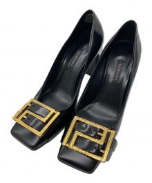 VERSACE（ヴェルサーチェ）の古着「スクエアトゥチャンキーヒールパンプス」｜ブラック