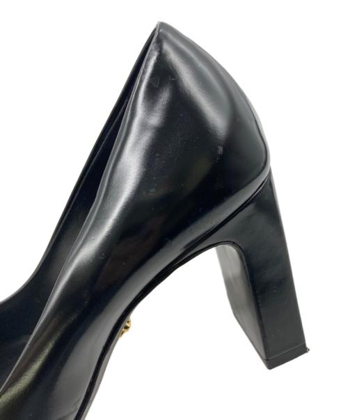 VERSACE（ヴェルサーチェ）VERSACE (ヴェルサーチェ) スクエアトゥチャンキーヒールパンプス ブラック サイズ:35の古着・服飾アイテム