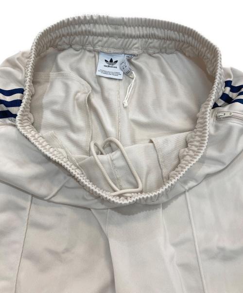 adidas Originals（アディダスオリジナル）adidas originals (アディダスオリジナル) BECKENBAUER TRACKPANT CBROWN/NINDIG ベージュ サイズ:XLの古着・服飾アイテム