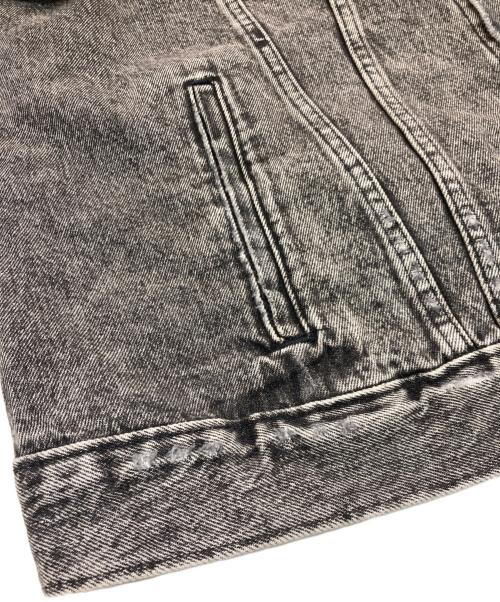 LEVI'S（リーバイス）LEVI'S (リーバイス) ヴィンテージ加工 リラックスフィット デニムジャケット グレー サイズ:XLの古着・服飾アイテム