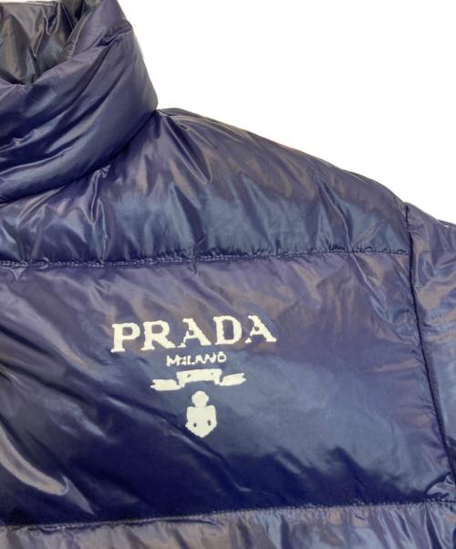 PRADA（プラダ）PRADA (プラダ) シャイニーナイロンダウンジャケット　SGC089 S222 11A9 ネイビー サイズ:Mの古着・服飾アイテム