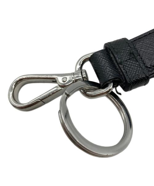 PRADA（プラダ）PRADA (プラダ) サフィアーノキーリング ブラックの古着・服飾アイテム