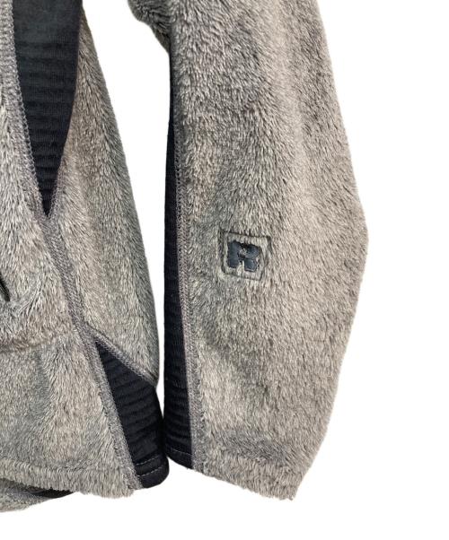 Patagonia（パタゴニア）Patagonia (パタゴニア) レギュレーターR2フリースジャケット グレー サイズ:Sの古着・服飾アイテム