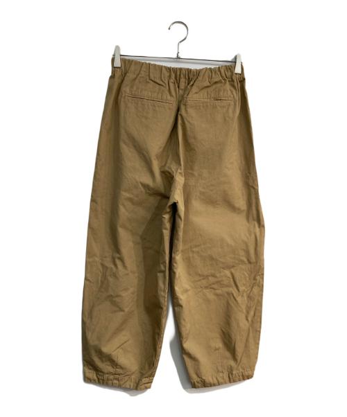 KAGURE（カグレ）kagure (カグレ) コットンクロップドパンツ　GAA4-24M013 ベージュ サイズ:Freeの古着・服飾アイテム