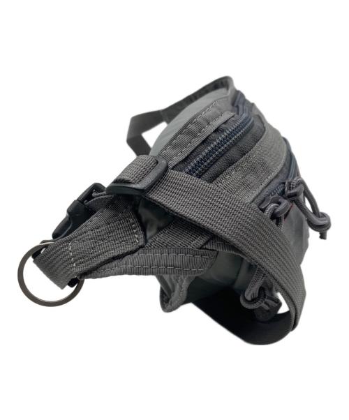 BRIEFING（ブリーフィング）BRIEFING (ブリーフィング) green label relaxing (グリーンレーベルリラクシング) スリングショルダーバッグ グレーの古着・服飾アイテム