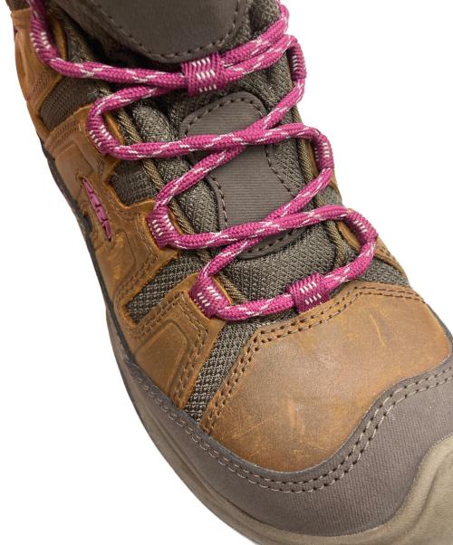 KEEN（キーン）KEEN (キーン) CIRCADIA MID WP ブラウン×パープル サイズ:22.5cmの古着・服飾アイテム