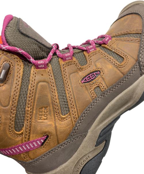 KEEN（キーン）KEEN (キーン) CIRCADIA MID WP ブラウン×パープル サイズ:22.5cmの古着・服飾アイテム