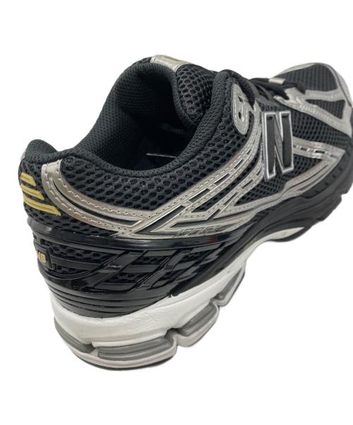 NEW BALANCE（ニューバランス）NEW BALANCE (ニューバランス) U1906RCF ブラック×シルバー サイズ:27.5cm 未使用品の古着・服飾アイテム