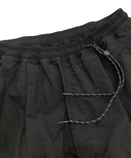迷迭香（マンネンロウ）迷迭香 (マンネンロウ) NYLON HARVEST TROUSERS　MPT-6 ブラック サイズ:2の古着・服飾アイテム