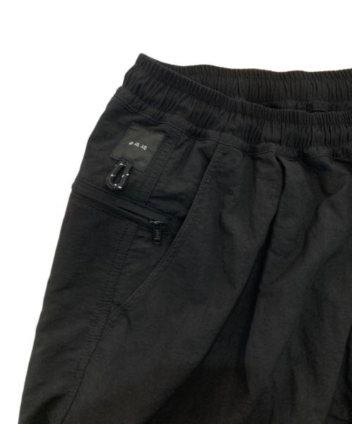 迷迭香（マンネンロウ）迷迭香 (マンネンロウ) NYLON HARVEST TROUSERS　MPT-6 ブラック サイズ:2の古着・服飾アイテム