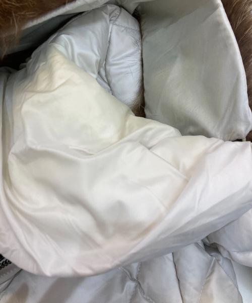 COACH（コーチ）COACH (コーチ) ラクーンファーキルティングダウンコート アイボリー サイズ:Mの古着・服飾アイテム