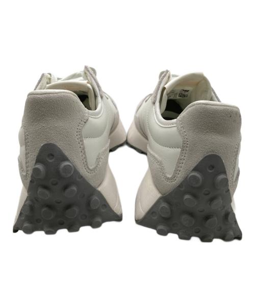 NEW BALANCE（ニューバランス）NEW BALANCE (ニューバランス) ローカットスニーカー　WS327MT ホワイト サイズ:24cmの古着・服飾アイテム