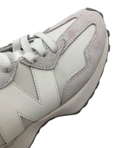 NEW BALANCE（ニューバランス）NEW BALANCE (ニューバランス) ローカットスニーカー　WS327MT ホワイト サイズ:24cmの古着・服飾アイテム
