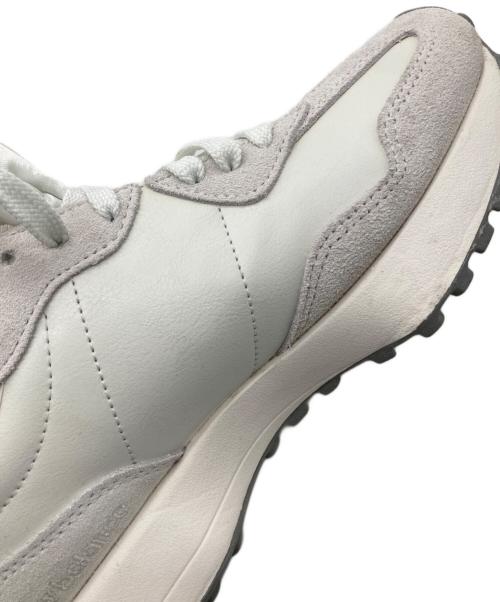 NEW BALANCE（ニューバランス）NEW BALANCE (ニューバランス) ローカットスニーカー　WS327MT ホワイト サイズ:24cmの古着・服飾アイテム