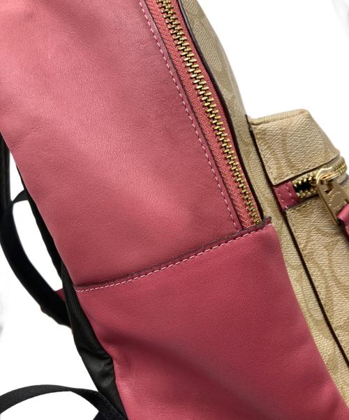 COACH（コーチ）COACH (コーチ) シグネチャーリュック　F32200 ベージュ×ピンク サイズ:-の古着・服飾アイテム