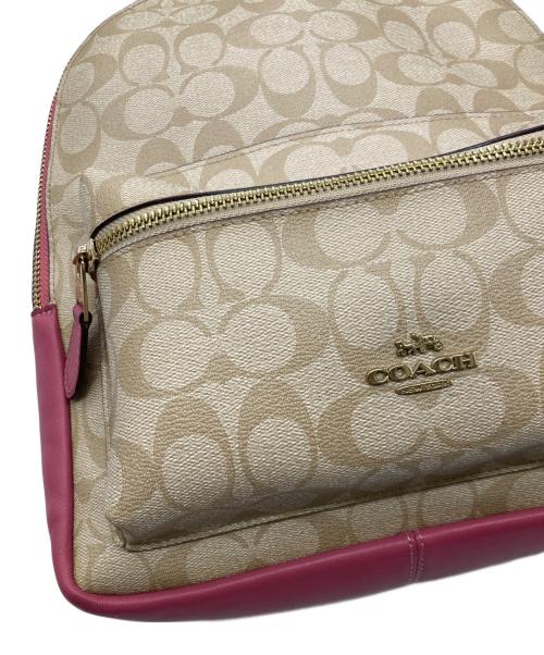 COACH（コーチ）COACH (コーチ) シグネチャーリュック　F32200 ベージュ×ピンク サイズ:-の古着・服飾アイテム