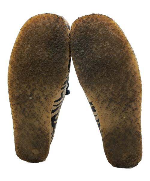 CLARKS ORIGINALS（クラークス オリジナルズ）Clarks Originals (クラークス オリジナルズ) Wu -Tang Clan ワラビー ベージュ×ブラック サイズ:26.5cmの古着・服飾アイテム