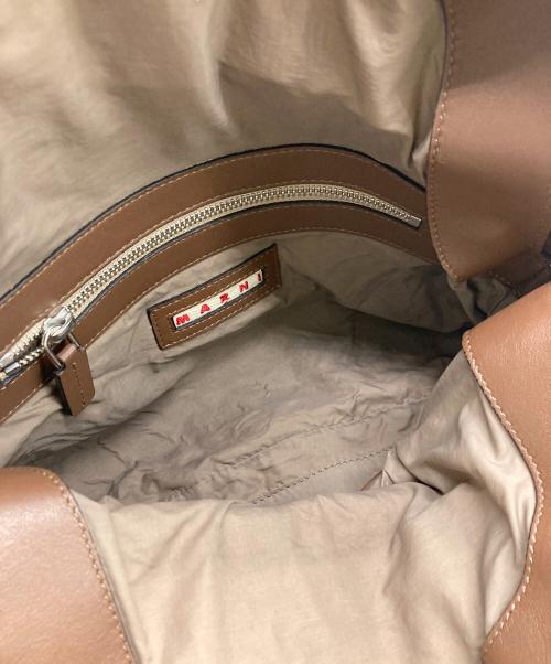 MARNI（マルニ）MARNI (マルニ) 2WAYバッグ　BMMPH21TU0 ブラウン サイズ:-の古着・服飾アイテム
