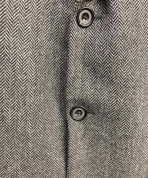 GIANNI VERSACE（ジャンニ・ヴェルサーチ）GIANNI VERSACE (ジャンニ・ヴェルサーチ) ヘリンボーンウールテーラードジャケット グレー サイズ:-の古着・服飾アイテム