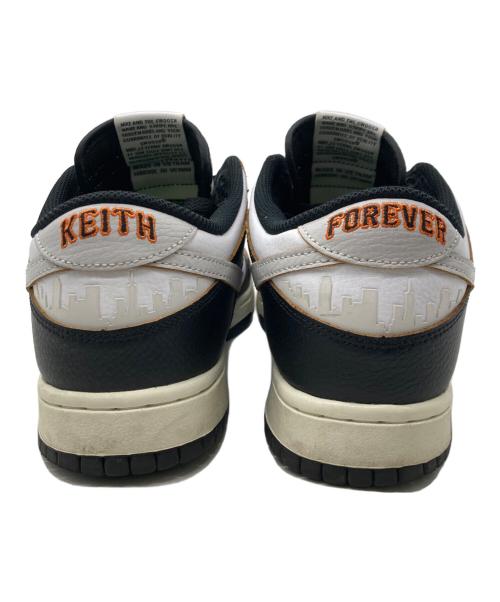 NIKE SB（ナイキエスビー）NIKE SB (ナイキエスビー) HUF (ハフ) DUNK LOW OG QS ホワイト×ブラック サイズ:27.5cmの古着・服飾アイテム