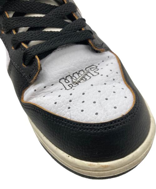 NIKE SB（ナイキエスビー）NIKE SB (ナイキエスビー) HUF (ハフ) DUNK LOW OG QS ホワイト×ブラック サイズ:27.5cmの古着・服飾アイテム