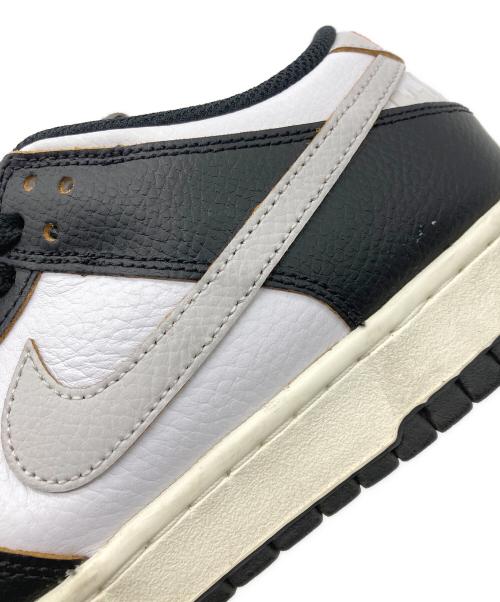 NIKE SB（ナイキエスビー）NIKE SB (ナイキエスビー) HUF (ハフ) DUNK LOW OG QS ホワイト×ブラック サイズ:27.5cmの古着・服飾アイテム