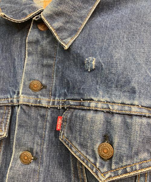 LEVI'S（リーバイス）LEVI'S (リーバイス) 4th デニムトラッカージャケット インディゴ サイズ:40の古着・服飾アイテム