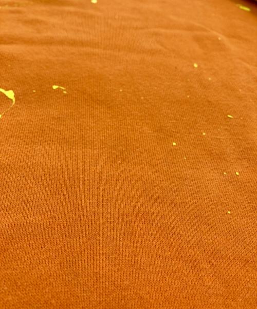 MUSIC SAVED MY LIFE（ミュージック セイブ マイ ライフ）MUSIC SAVED MY LIFE (ミュージック セイブ マイ ライフ) ペイントバイカラースウェット　M101-02L5-CL51 オレンジ サイズ:Lの古着・服飾アイテム