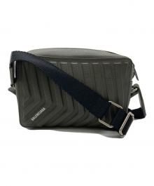 BALENCIAGA（バレンシアガ）の古着「CAR CAMERA BAG」｜カーキ