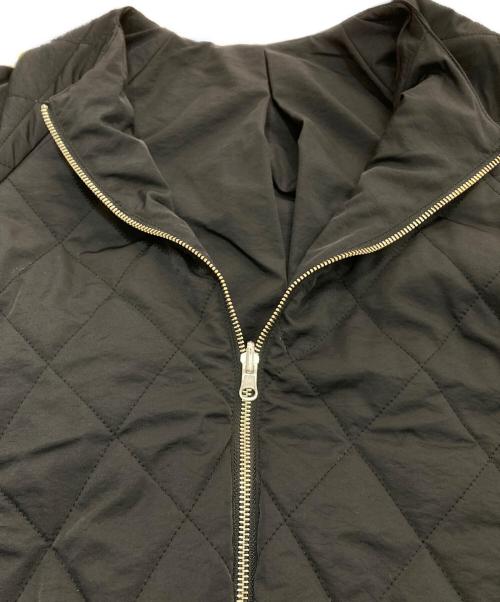 ABAHOUSE mavie（アバハウスマヴィ）ABAHOUSE mavie (アバハウスマヴィ) キルトリバーシブルブルゾン　7245-99-30000 ブラック サイズ:Freeの古着・服飾アイテム