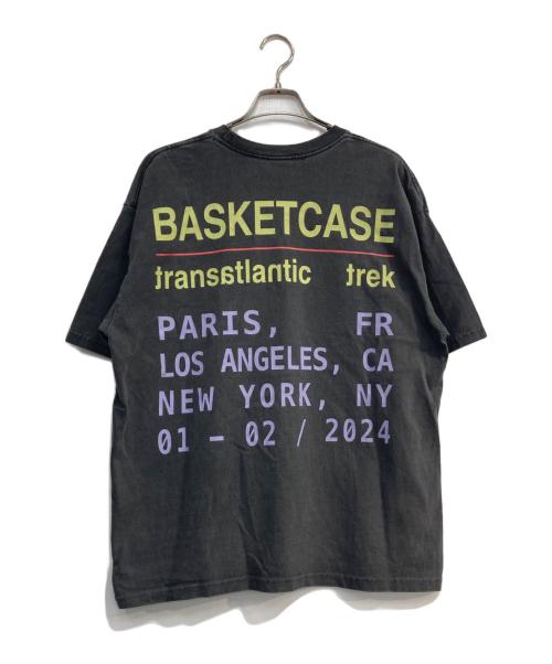 BASKETCASE GALLERY（バスケットケース ギャラリー）BASKETCASE GALLERY (バスケットケース ギャラリー) AUGUST 半袖Tシャツ グレー サイズ:Lの古着・服飾アイテム